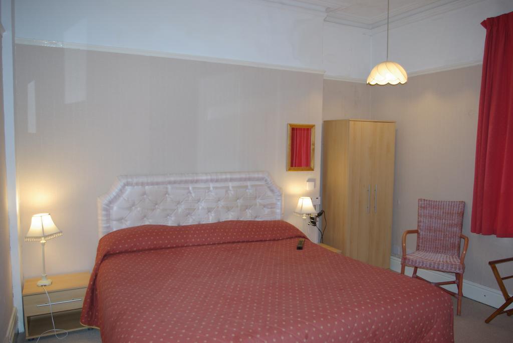 Menai Bank Hotel Caernarfon Zimmer foto